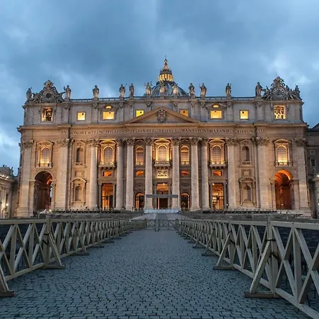Royal Vatican Relais